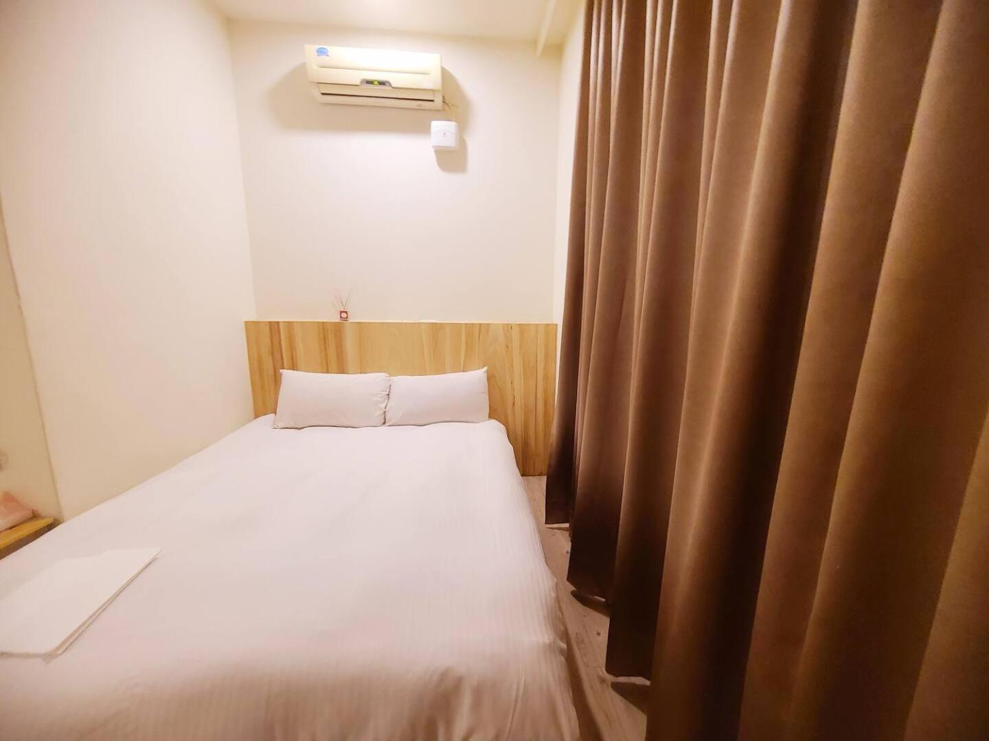 Vercareless Fengjia Taichung Exterior foto