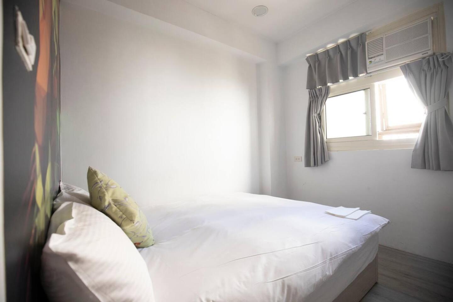 Vercareless Fengjia Taichung Exterior foto